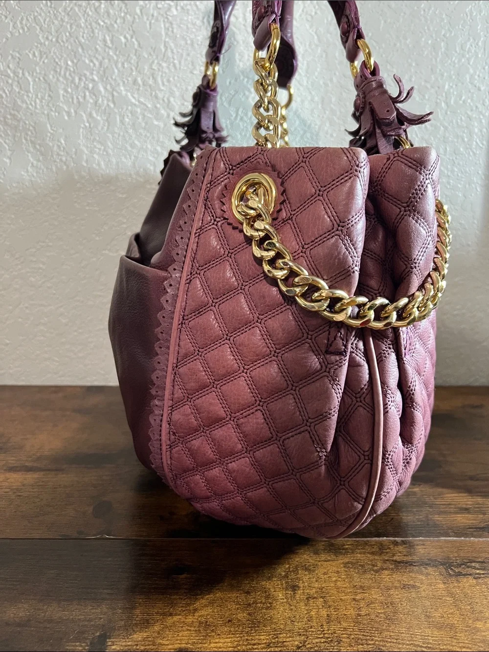 Beautiful Juicy Couture Plum Quilted Leather Hobo with Gold Chain